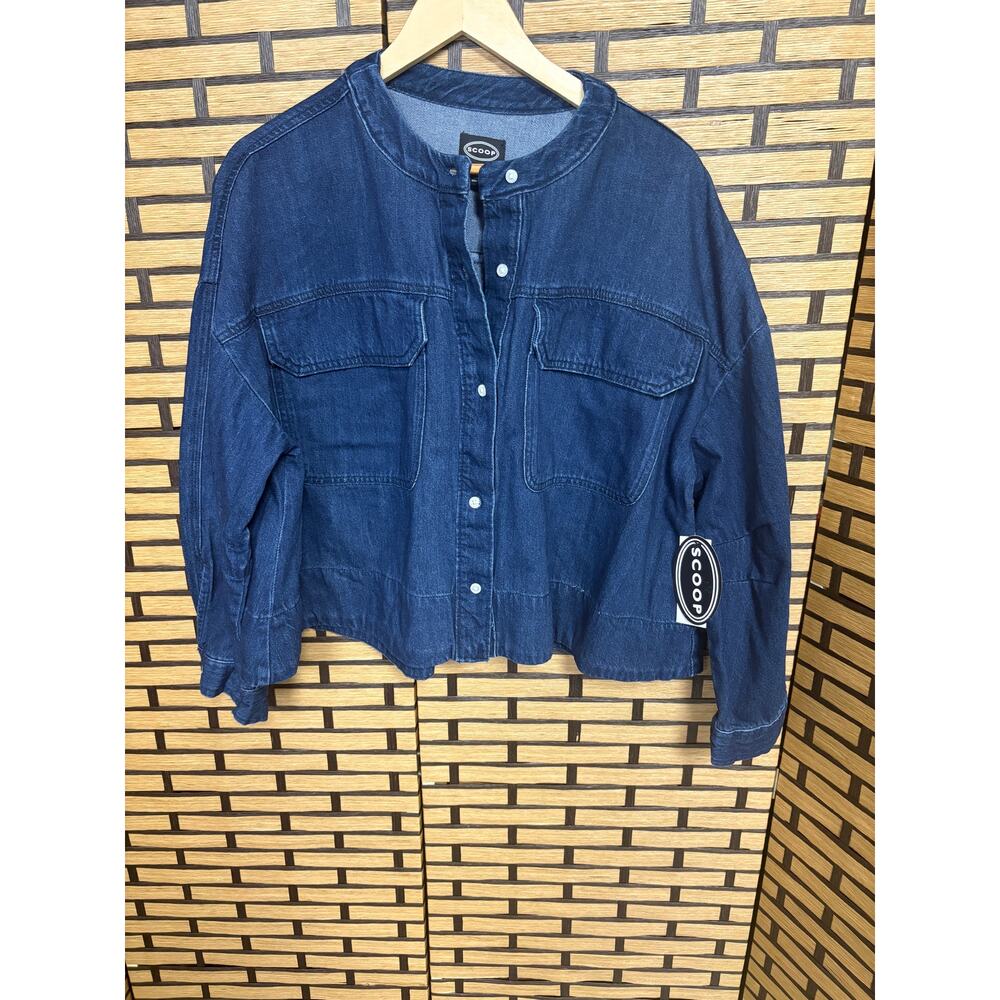 Scoop Denim Cropped Button Down Size Large